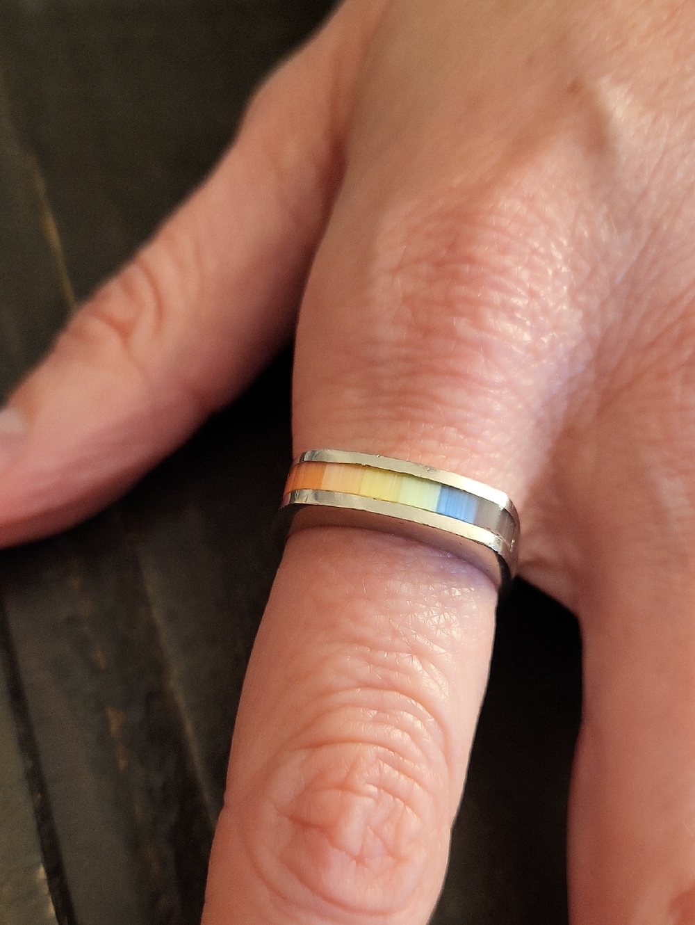 Vintage Sterling 925 Mother Of Pearl Rainbow Inlay Band - Multicolor